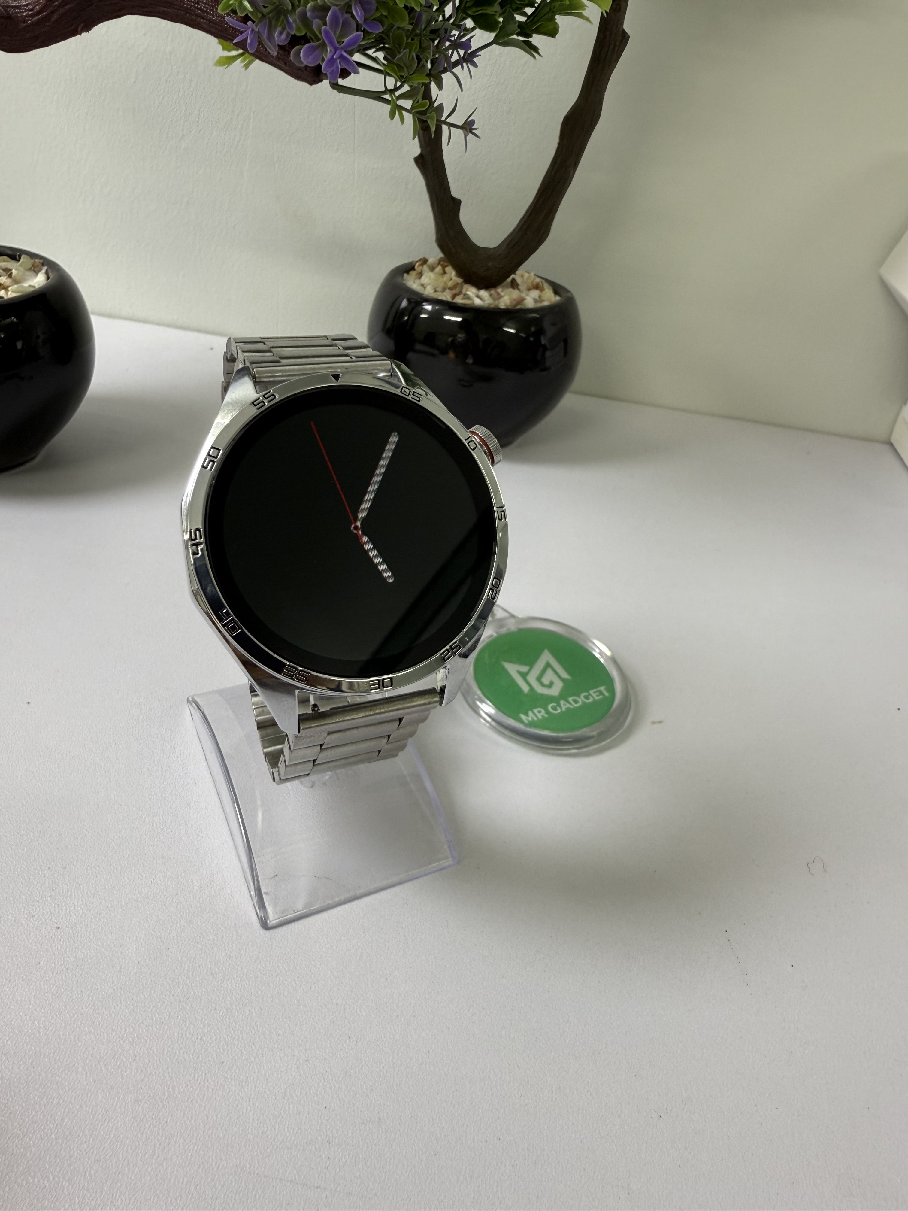 REVOLT GPS AMMOLED WATCH TITANEUM 2025 3RD GEN (ALLOW TO OPEN)