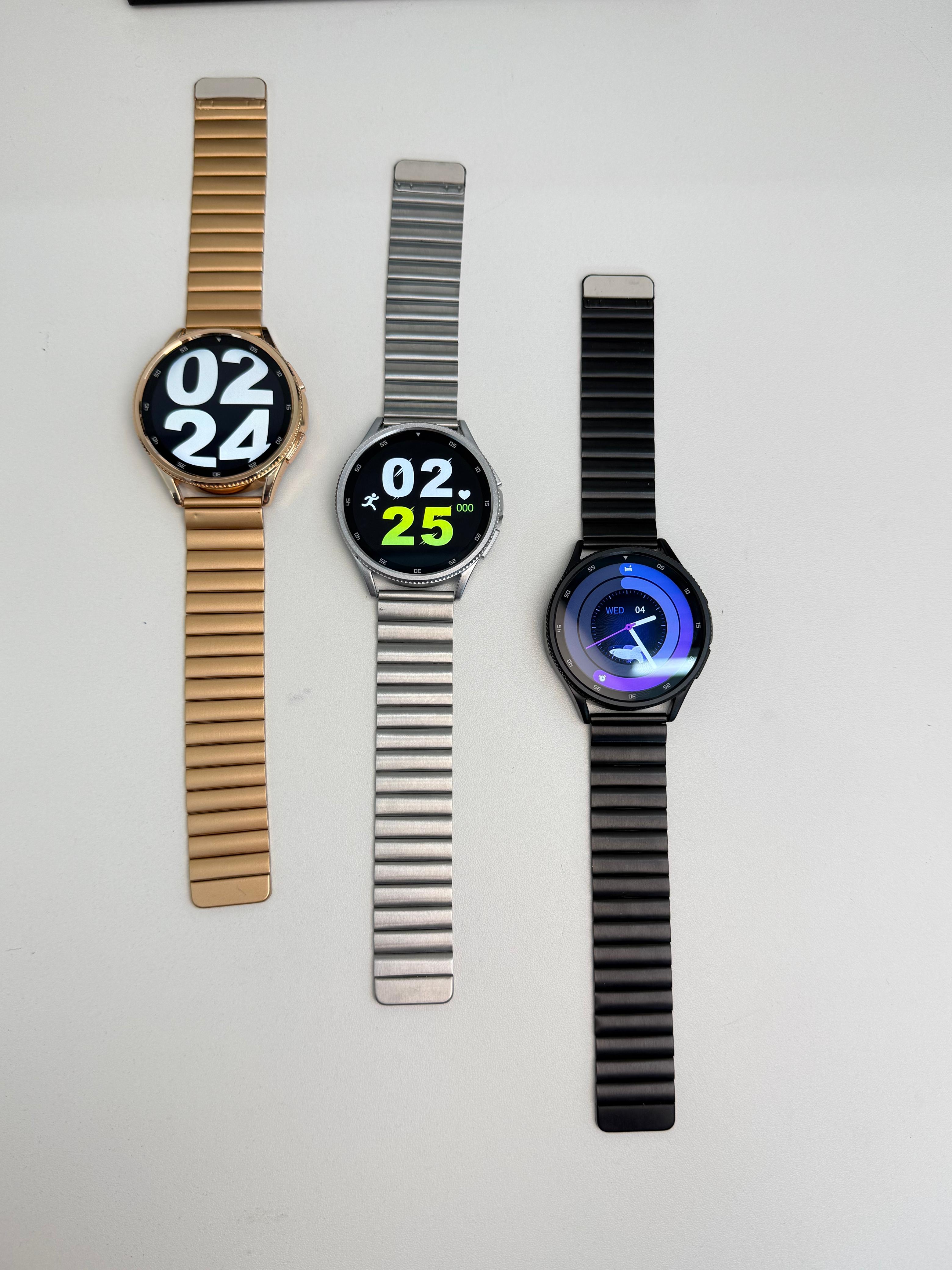 2.01″ 7in1 Ultra Smartwatch Bluetooth Calling Smartwatch, AI Voice Assistant, Metal Body with SpO2, Heart Rate Monitoring (7 Multicolor Straps)